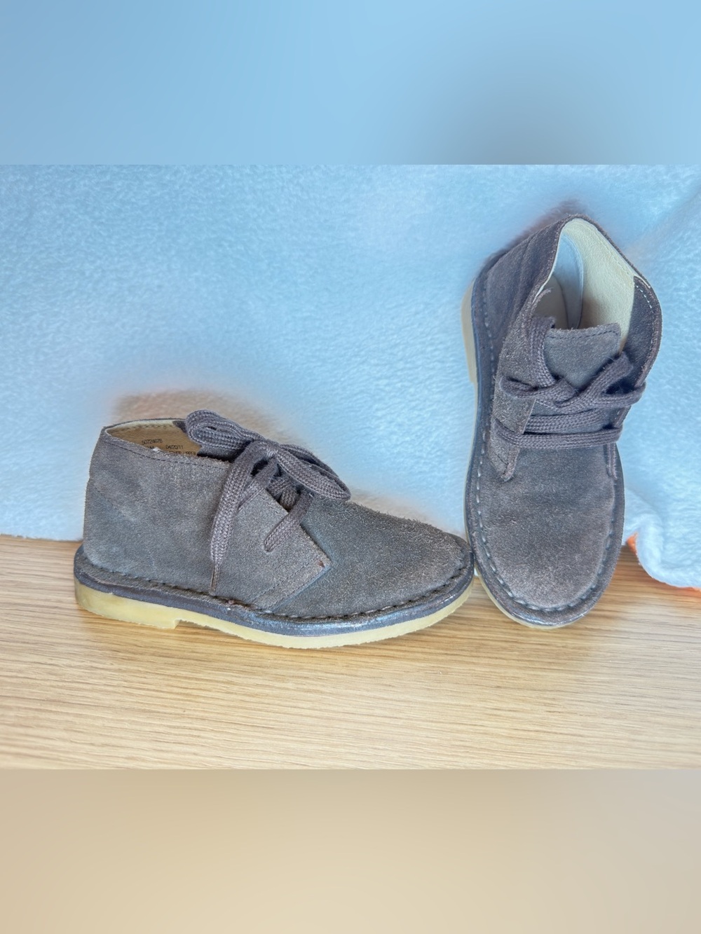 Nordstrom Kids Gray Suede Lace-Up Desert Boots
